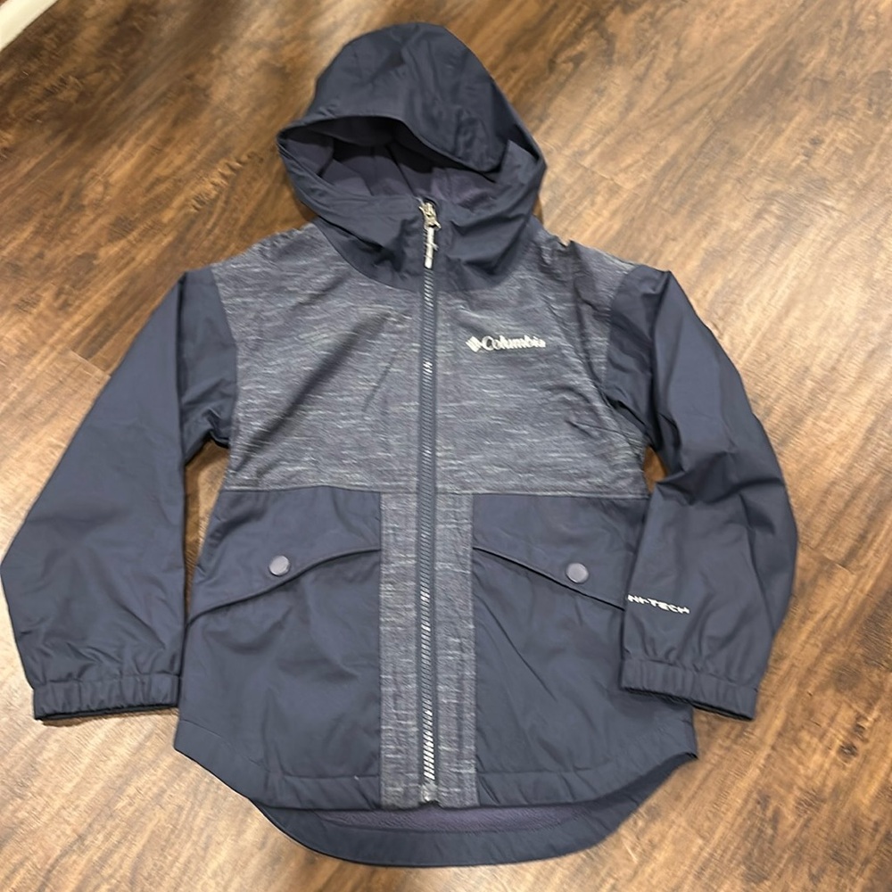 LIKE NEW Columbia Kids’ XXS (4/5) Jacket Lined in Lightweight Fleece